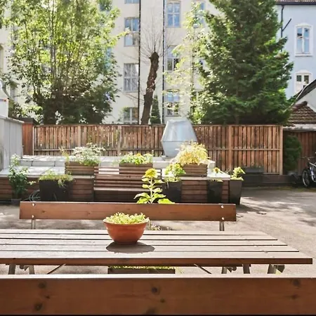 Bright & Modern Flat In Center! *