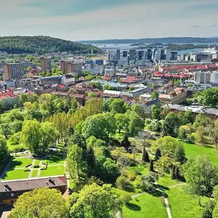 Lägenhet Bright & Modern Flat In Center! *